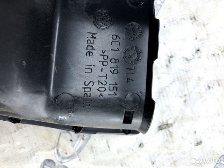 Воздухозаборник Volkswagen Polo 5