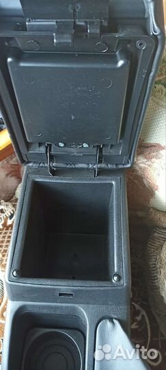 Подлокотник на авто daewoo