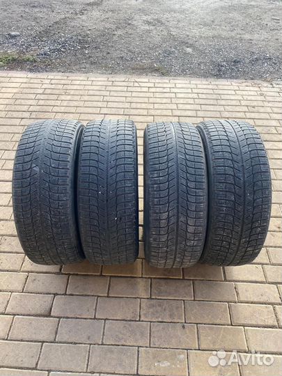 Michelin X-Ice 215/55 R17