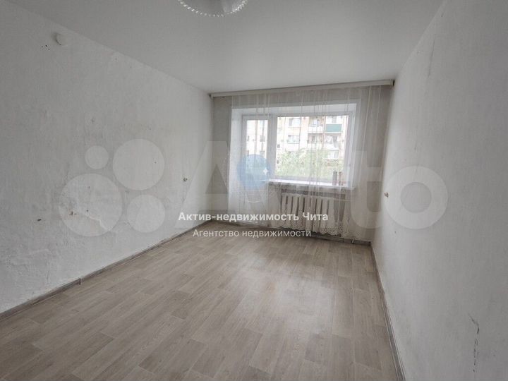 2-к. квартира, 42 м², 3/5 эт.