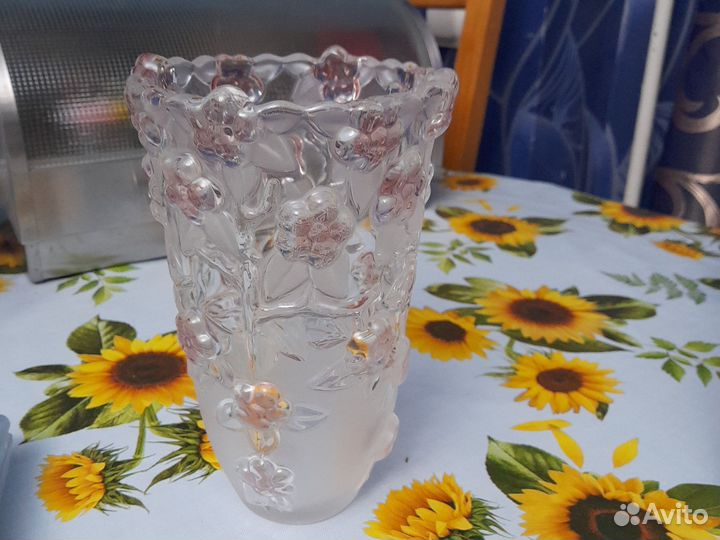 Вазы хрустальные