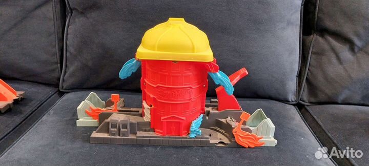 Хотвилс city Пажарная супер станция