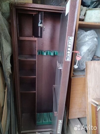 Оружейный сейф на 3 ствола