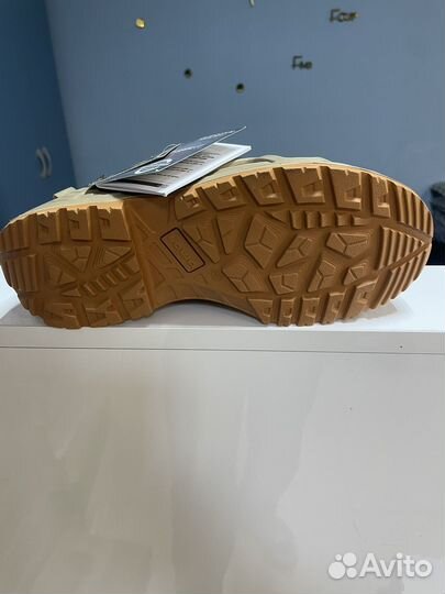 Ботинки lowa