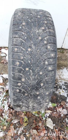 Pirelli Performance Winter S 215/60 R16