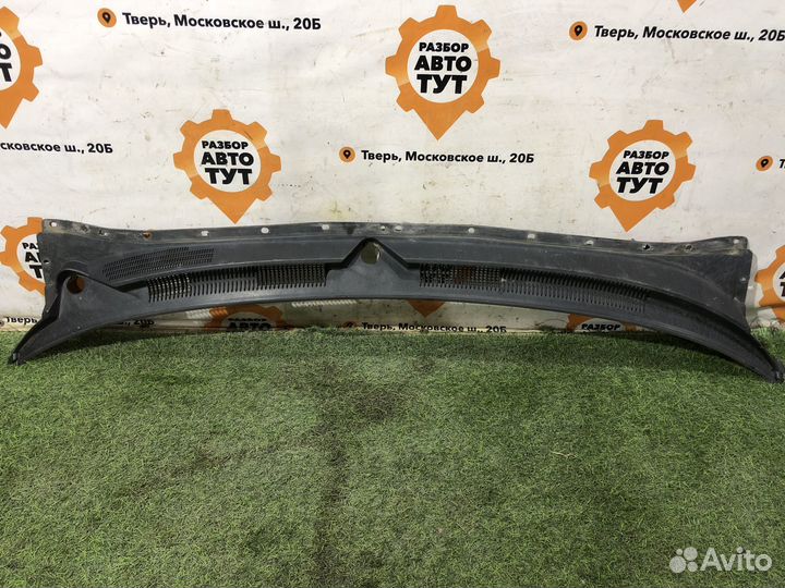 Жабо Hyundai Sonata 4