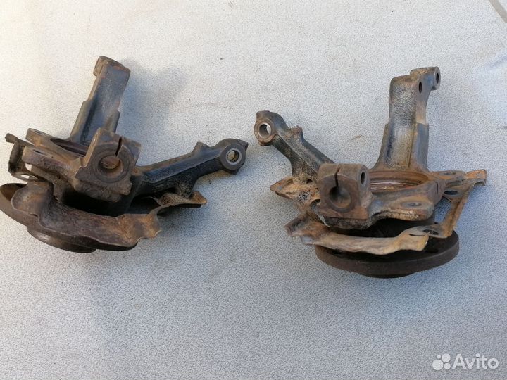 Кулак поворотный передний для Fiat Punto I (176)