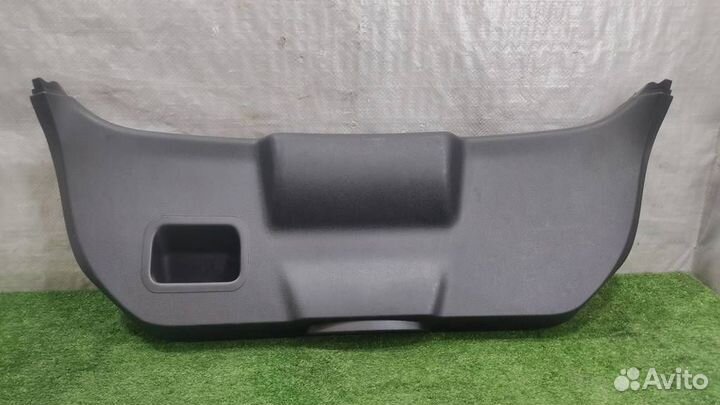 Обшивка крышки багажника Ford Fiesta (CB1) 2009