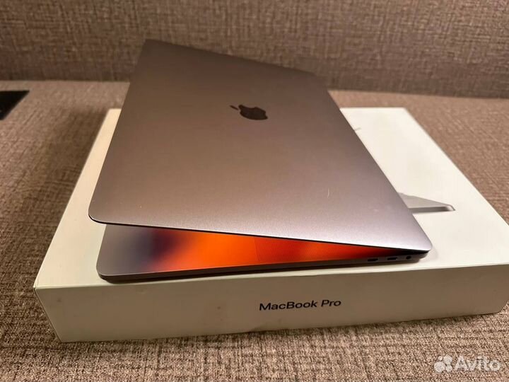 MacBook Pro 15 Retina 2017 256 SSD