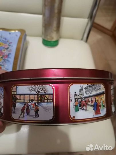 Банки, коробки жестяные и др