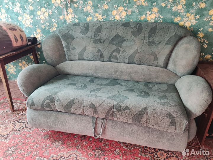 Диван прямой раскладной