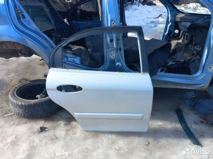 Хендай соната задняя правая дверь