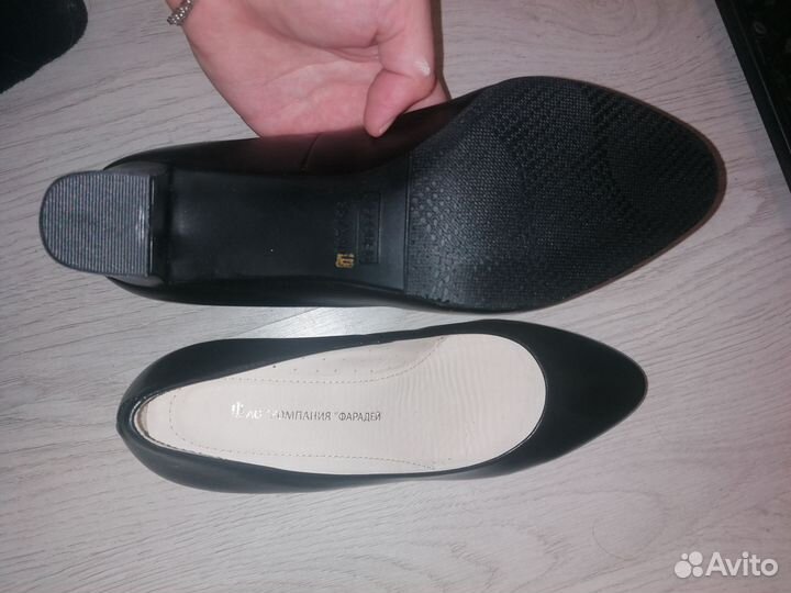 Форма и обувь полиции и юстиции