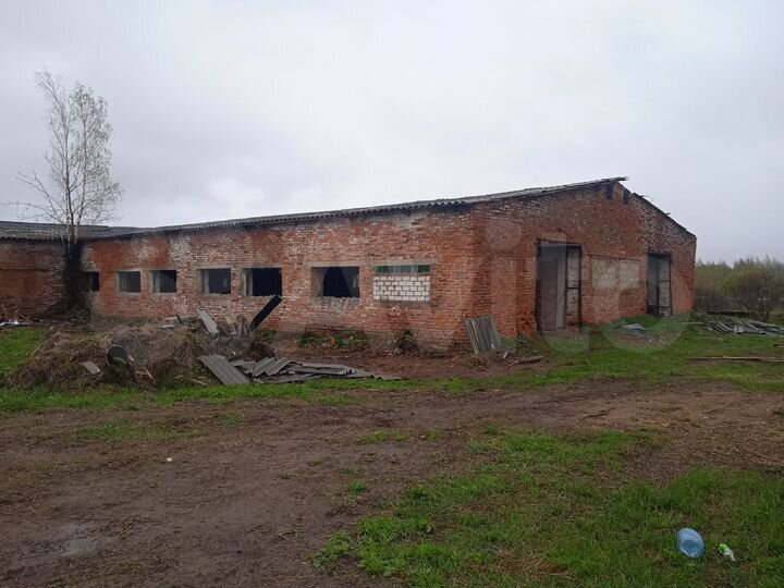 Ферма, 1023 м²