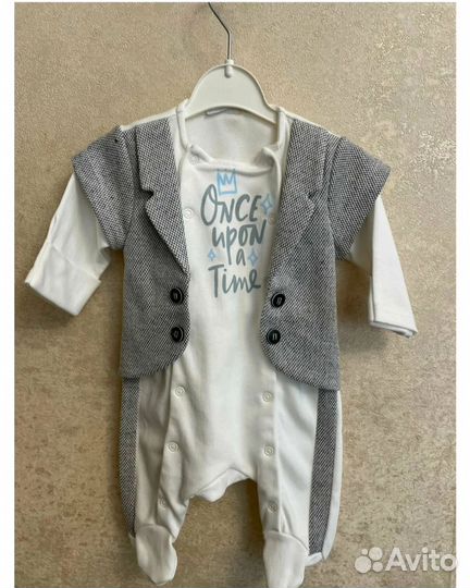 Комбинезон для новорожденных