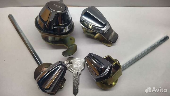 Замки новые в сборе Волга газ 24 2401