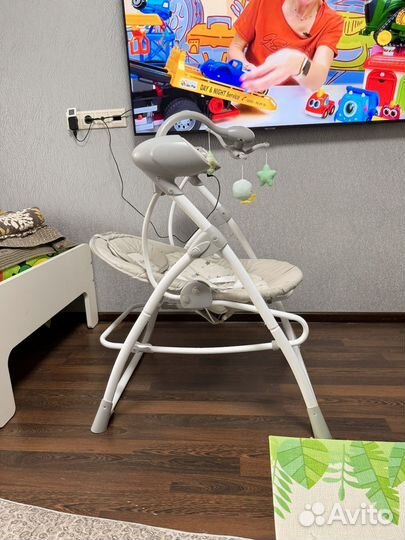 Качели для новорожденных