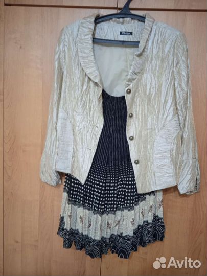 Костюм женский(пиджак-юбка)