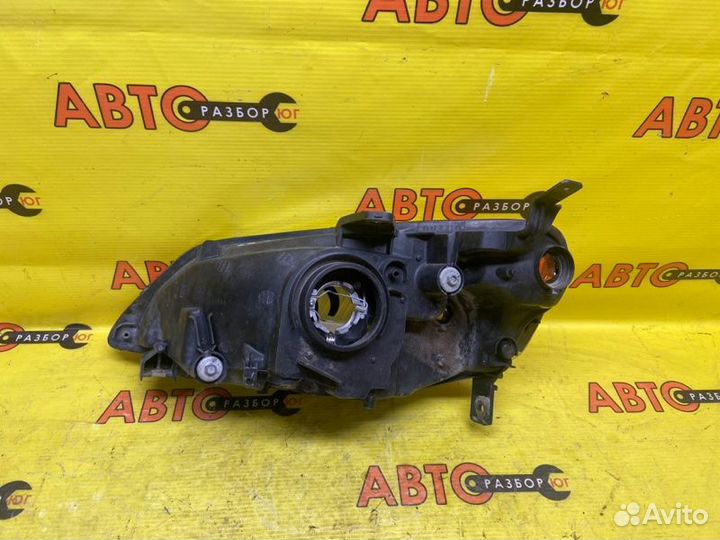 Фара передняя правая Honda Civic ES 2004