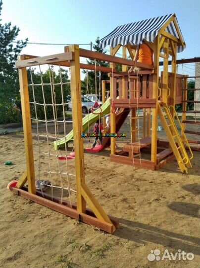 Детская площадка для всей семьи