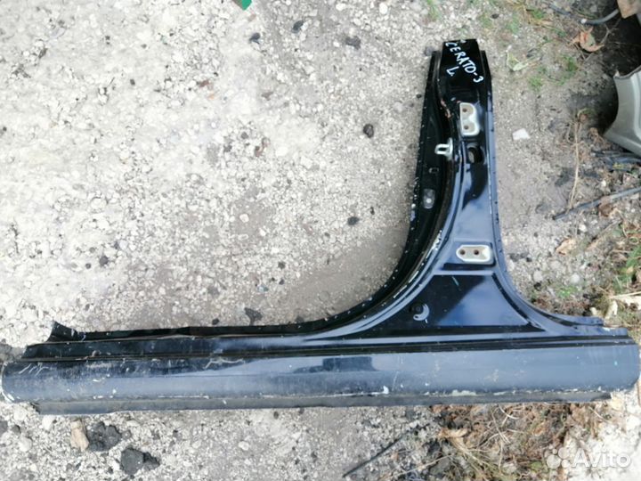 Порог левый Kia Cerato 3 YD 13-20г