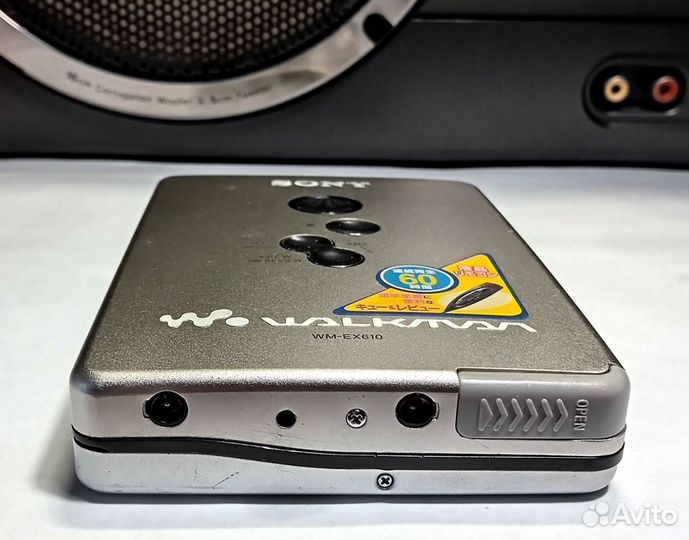 Кассетный плеер Sony Walkman wm-ex 610
