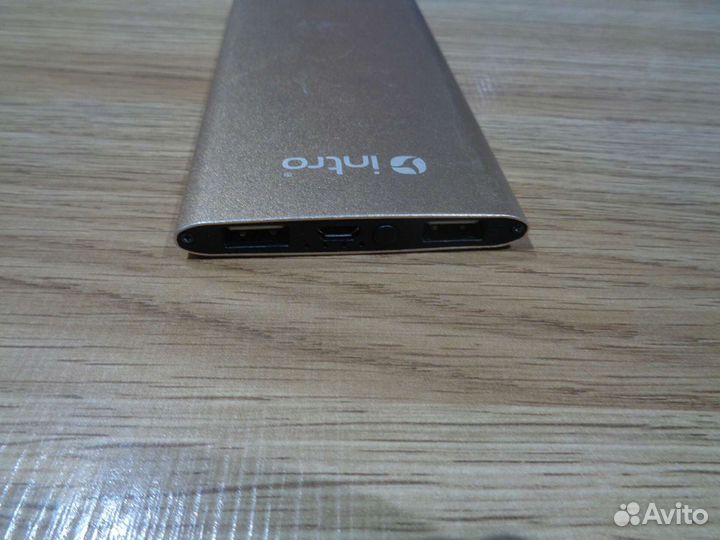 Внешний аккуммулятор на металл