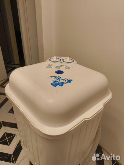 Активаторная стиральная машина Renova