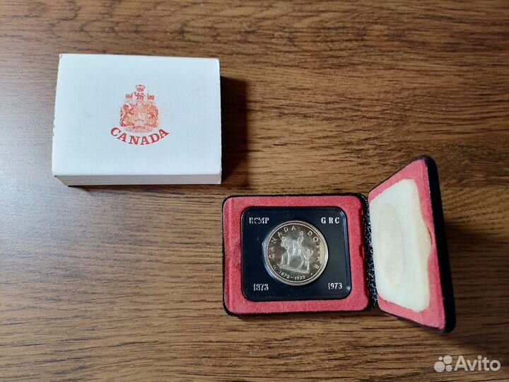 1 доллар Канада конная полиция
