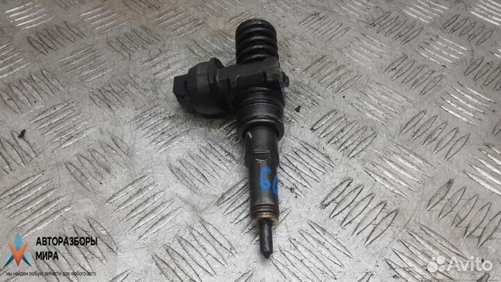 Форсунка Skoda Octavia 2 (A5) рест. 2010