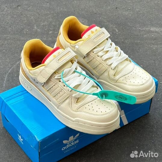 Кроссовки adidas