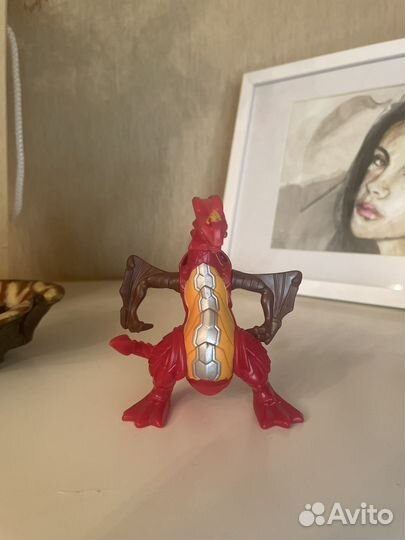 Фигурка из Happy Meal McDonalds Bakugan