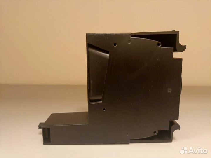 Сервер EMC Fan 045-000-219 SG9003 24V 2.5A 710G Fa