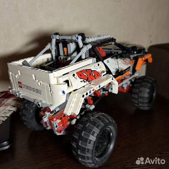 Lego Technic Внедорожник 4x4