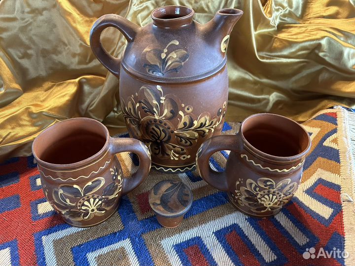 Глиняный кувшин и 2 кружки. Набор