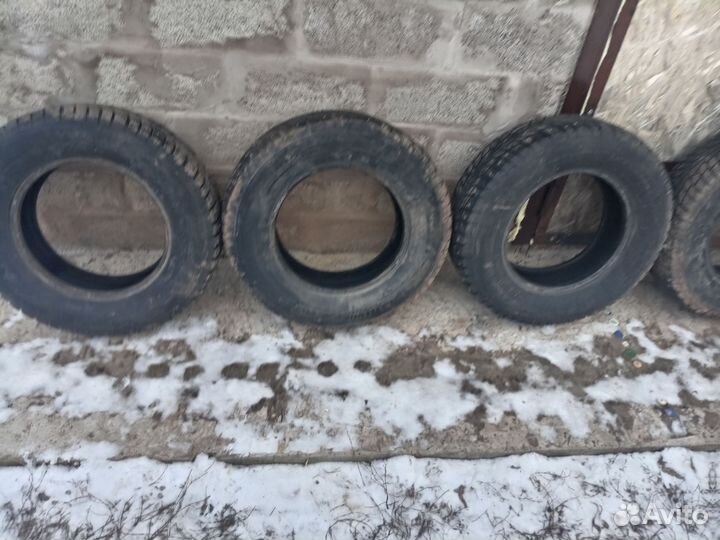 Шины бу зимние 205 75 15