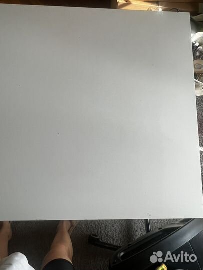 Письменный стол IKEA