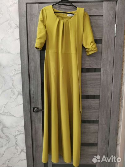 Платье в пол