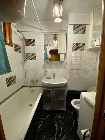 3-к. квартира, 64,2 м², 2/5 эт.