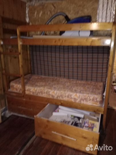 Двухъярусная кровать бу