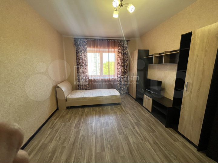1-к. квартира, 42 м², 5/6 эт.