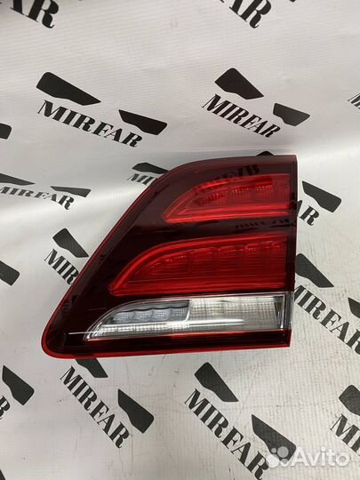 Задний правый внутренний фонарь Mercedes-Benz GLE
