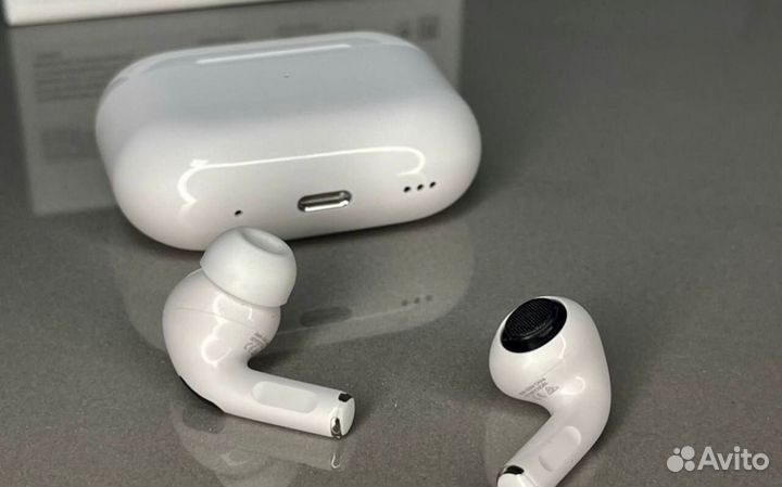 Apple AirPods Pro 2 реплика (1:1 оригинал)