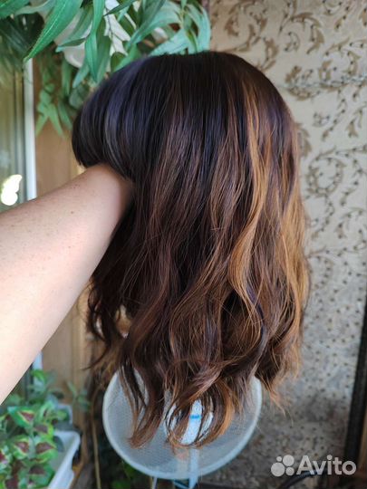 Парик каре волнистый. Новый, колорированный