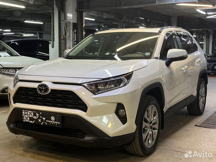 Toyota RAV4 2.5 AT, 2021, 22 000 км