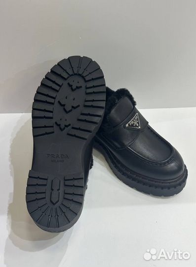 Prada зимние лоферы