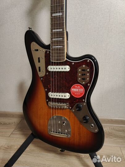 Новый Fender Squier Classic Vibe '70s Jaguar Sun