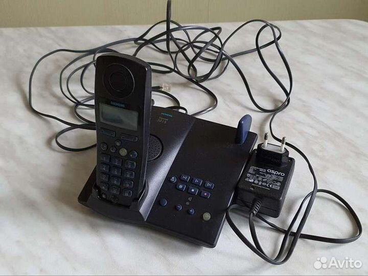 Радиотелефон dect Siemens Gigaset 3015