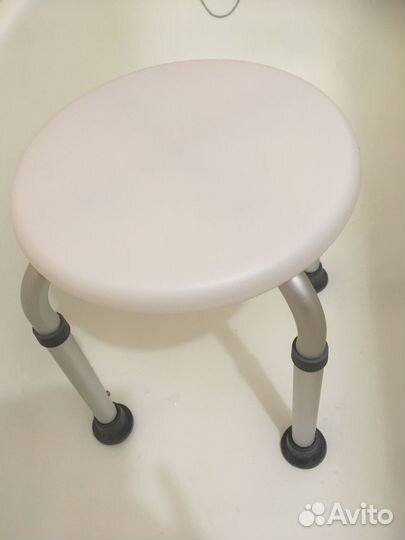 Стул для ванны