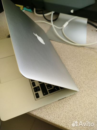 Apple Macbook Air 13